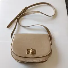 ベージュ クロコダイル風 ショルダーバッグ
