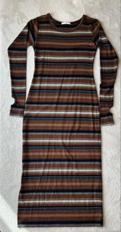 ブラウン系ストライプ 長袖タイトワンピース　SLY