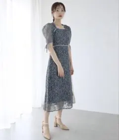 【新品】BLUEEAST 配色パイピングレースワンピースアーミーブルーM 結婚式のサムネイル
