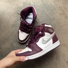 Nike Air Jordan 1 Mid バーガンディ/ホワイト