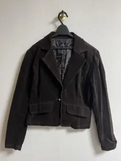 Item thumbnail for item fe7f0b6d-38f9-4e25-80e5-ef8a0f8e0a48