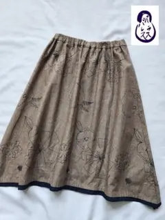 パラスパレス　ステッチ　花柄　刺繍　スカート