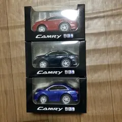 TOYOTA CAMRY トヨタ カムリ プルバックカー 3台セット 赤・黒・青