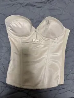 DRESS THE LIFE ブライダルインナー ベージュ c７０