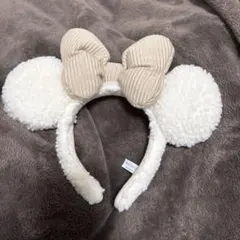 ミニーちゃん カチューシャ 白 もこもこ