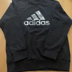 adidas トレーナー