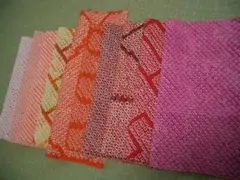 古布正絹絞りはぎれ10枚③赤桃橙黄　半幅×20㎝　着物生地リメイク吊るし雛しぼり