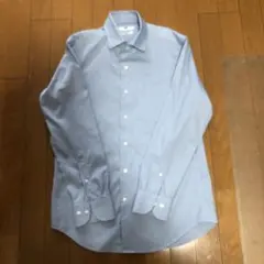 UNIQLO ユニクロ　スリムフィット ライトブルーシャツ M