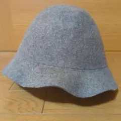 グレー ウール・フェルト フレアハット　CA4LA　フレッド・ペリー