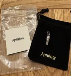 ANTIDOTE BUYERS CLUB Capsule Pendan - メルカリ