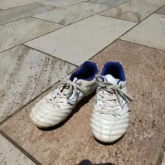 MIZUNO ミズノ サッカー スパイク ジュニア キッズ 20.5㎝のサムネイル