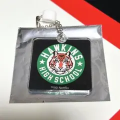 ストレンジャーシングス ランダムチャーム HAWKINS HIGH SCHOOL