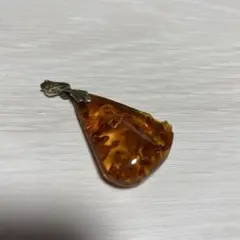 琥珀　アンバー　ペンダントトップ