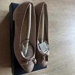 COLE HAAN レディース パンプス タッセル ベージュのサムネイル