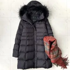 美品 インディヴィ INDIVI フード付ダウンコート ラクーンファー 黒 40