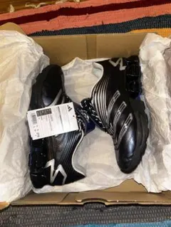 プレデター スニーカー