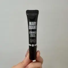 【新品未使用品】MARY QUANT リップ 唇用美容液 透明のサムネイル