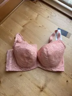 ブラデリスニューヨーク♡Ｈ75♡ピンク系のサムネイル