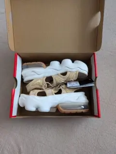 NIKE　AIR MAX KOKO SANDAL 23cm ベージュ
