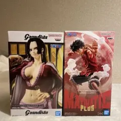 【★新品未開封】ワンピース　フィギュア　ルフィ　ハンコック ２個セット