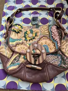 ジャマンピュエッシュ　バッグ　予備ビーズ、袋付き