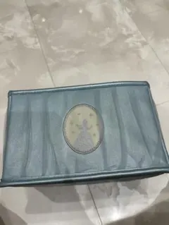 Item thumbnail for item d8db542d-0304-4289-a24e-af93ee158fba