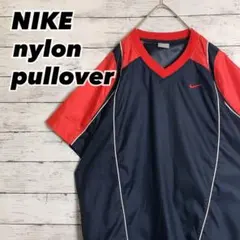 ナイキ　ナイロンプルオーバー　刺繍ロゴ　スウッシュ　ラグラン