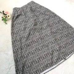 Te chichi テチチ　フレアロングスカート　総柄　Fサイズ