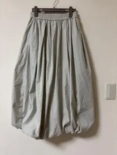 GU バブルヘムミディスカート　S ベージュ