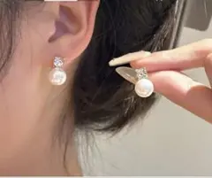 パールとクリスタルのピアス