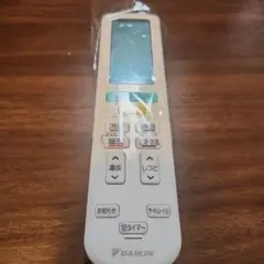 美品‼️DAIKIN エアコンリモコン ARCA95のサムネイル