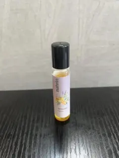 nahrin センシュアルロールオンのサムネイル