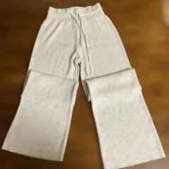 UNIQLO　ウォッシャブルリブニットパンツ