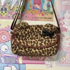 Henney Bear スパンコール ショルダーバッグ - メルカリ