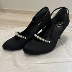 パール付き黒ハイヒール・パンプス