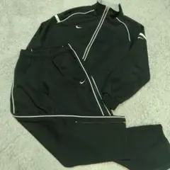 NIKE　ナイキ　Y2K TECH　刺繍ロゴ　トラックジャケット　セットアップ