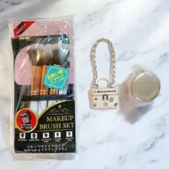 3*☆様 ジルスチュアート キーホルダー CANMAKE ミニチュア メイクブラ