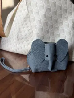 Com-ono BEAMS コインケース 刺繍 うさぎ - メルカリ