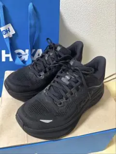 HOKA ボンダイ 9 ワイド ブラック スニーカーのサムネイル