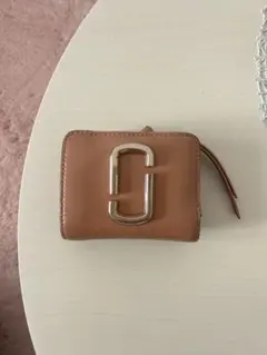 Marc Jacobs 二つ折り財布 ピンクベージュ
