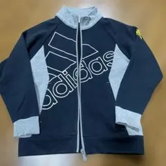 アディダス　ジップ　トレーナー 130