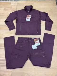 Item thumbnail for item ed339cc4-73b2-4a95-b0ef-c759eee8c935