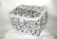 新品　kippis バニティポーチ 花柄