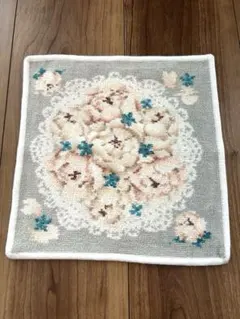 【新品】B級品　FEILER ホーリーピオニー　白薔薇　ハンカチ