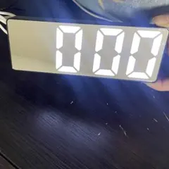 LEDデジタル時計 シンプルデザイン