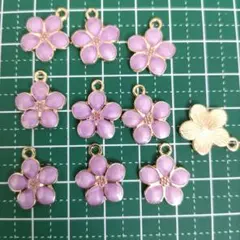 Item thumbnail for item 884594f9-feb5-4305-910c-42f065a10111