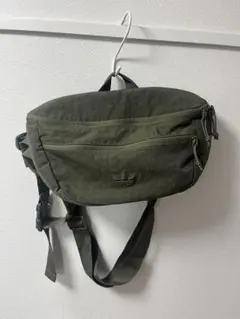 adidas originals ボディバッグ