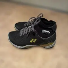 ヨネックス　バドミントンシューズ23.5cm