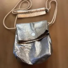 メタリックゴールド ショルダーバッグ