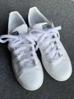 アディダススタンスミス22